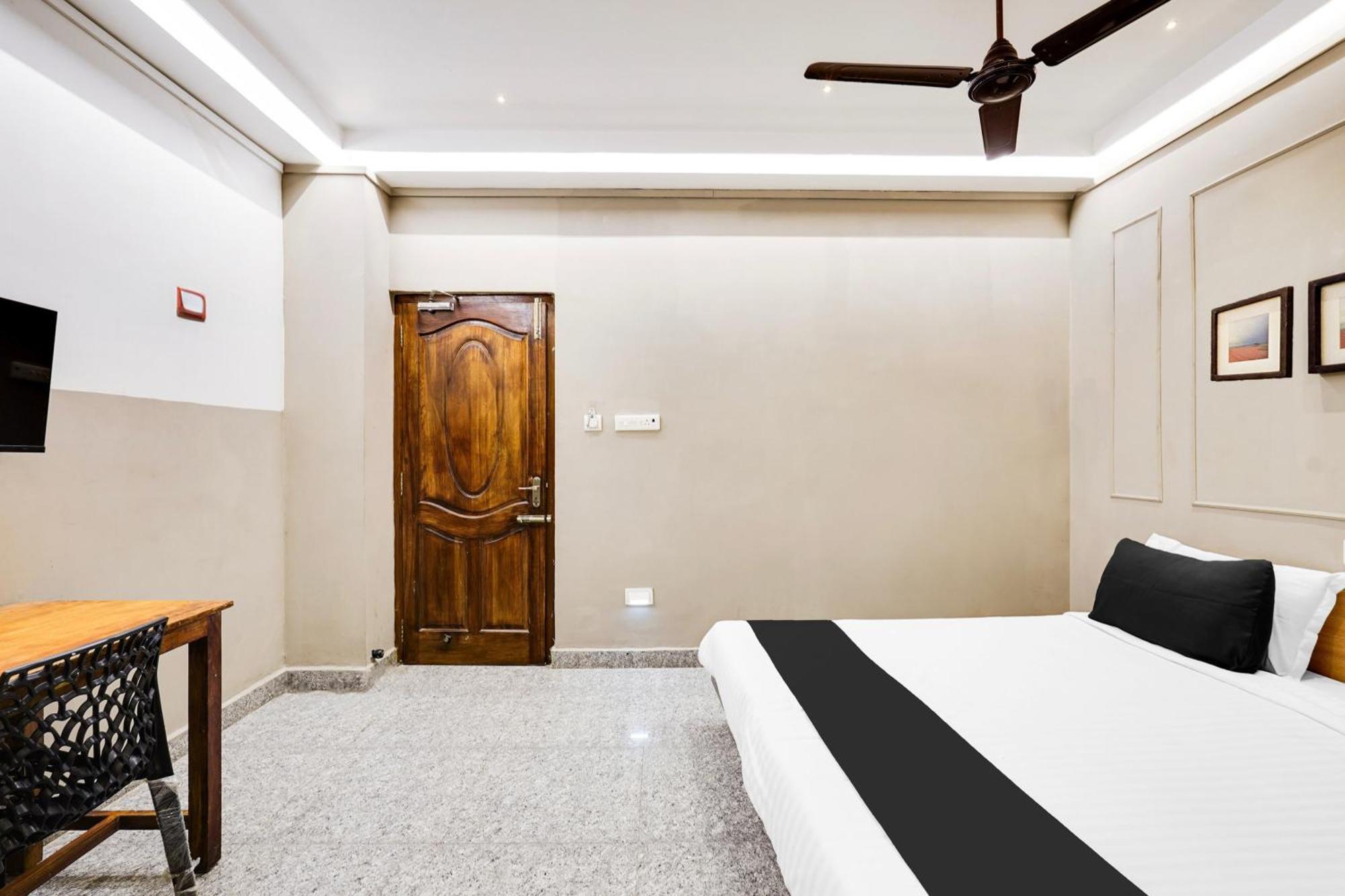 Super Hotel O White Town Formerly Seascape Residency Pondicherry Eksteriør bilde